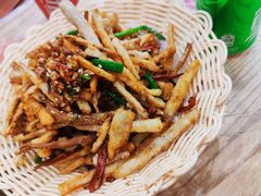 -江城燕子大排档(江汉路步行街店)