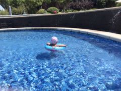 -上海滴水湖皇冠假日酒店