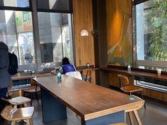 -星巴克(汾阳路店)
