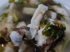 -阿华福鼎肉片手抓饼拌肉片