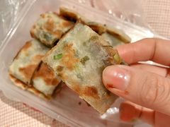 葱饼卷牛肉-台北楚楚园馅饼粥(虹桥南丰城店)