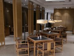 -鱼鲜饭香·招牌汽锅剁椒鱼头王