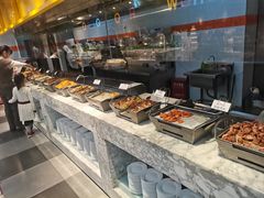 自助取餐区-火锅岛潮牌自助餐厅(天津天佑城店)