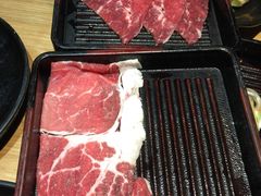 -爱伲PLUS·牛肉海鲜自助火锅(融创店)