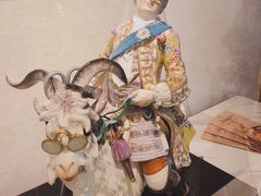 -Me Coffee下午茶艺术空间