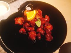 -穹六人间 people 6(岳阳路店)