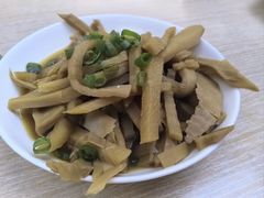 -面道赞宁海海鲜面(迎凤街店)