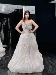 -Renee芮亦婚纱