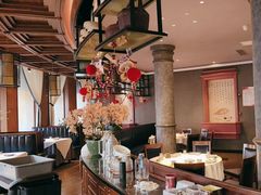 -八府香鸭·啫啫煲(华山路店)