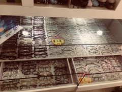 -罗创丹阳眼镜(童卫路店)