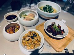 -穹六人间 people 6(岳阳路店)
