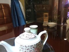 餐具摆设-索伦嘎·呼伦贝尔烤全羊(白云店)