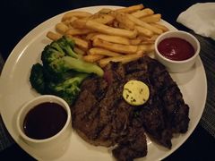 -WOLFGANG PUCK KITCHEN & BAR(迪士尼小镇店)