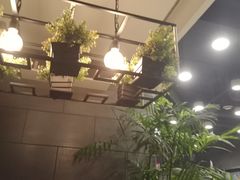 -愉肴麻辣香锅(中山路店)