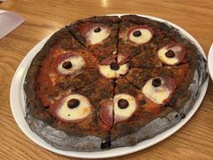 -城市大道红炉披萨烘焙坊