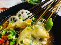 -怂嘴冷锅串串&乐山烧烤(中赢康康谷店)