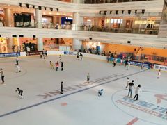 -冠军冰场CHAMPION RINK(凯德广场店)