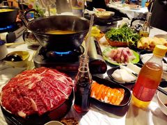 -鲜入围煮花胶鸡海鲜火锅