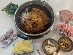 -元味老火锅(北碚总店)