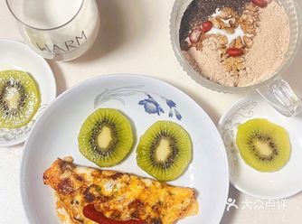 爱上给自己做早餐的又一天 把小丑带回家