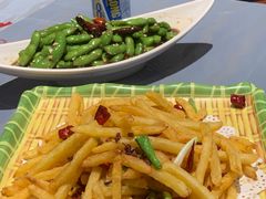 -肥肥虾庄·金牌油焖大虾(杨园滨江时代walk店)