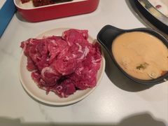 -嘎琉鲜切牛肉自助火锅