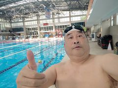 -奥冠体育华师附中恒温游泳馆