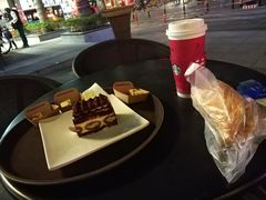 -星巴克(深圳佳宁娜友谊广场店)