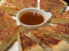 -黄泥岗·地道湖北菜(奥特莱斯店)