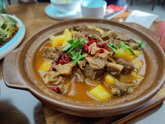 -有红鸡毛店·川菜(建设路店)