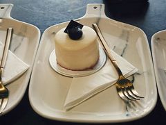 -UNI UNI(环亚凯瑟琳店)