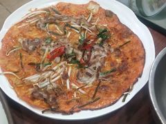 泡菜饼-神仙雪浓汤(明洞店)