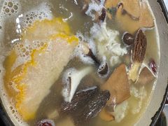 -黑鸡小馆(金源店)