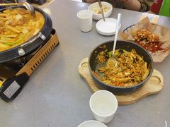 -豚妈妈汤饭·部队锅(南京东路店)