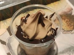 甜品站新地-麦当劳(杭州西湖银泰百货店)