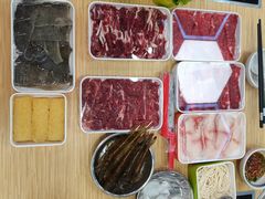 -杨老板·海鲜集市火锅·鲜切牛肉(中防万宝店)