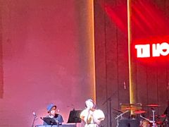 -TZ House音乐现场(来福士中心店)