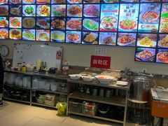 -老码头黑皮肘子锅包肉(赣水路店)