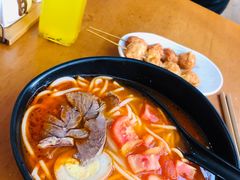 -三千粉牛肉米粉(来客茂店)