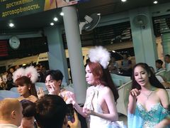 -西蒙人妖秀