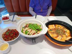 -铁胖子口碑长沙菜·龙虾烧烤(赤岗社区店)