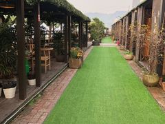 -冰冰龙虾·江湖菜·花园江景餐厅