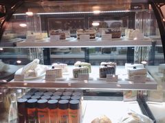 面包甜点陈列柜-KOI Thé(力宝广场店)