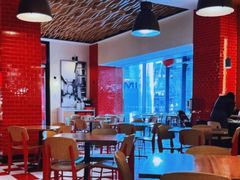 -城市大道红炉披萨烘焙坊