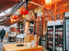 -大众跷脚牛肉馆·非遗传承单位(峨眉山店)