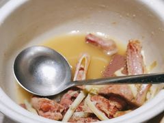 -佬太公海鸭·海鲜大排档(上海总店)