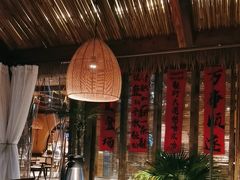 -二厨·吊桥小院·脆皮烧鸡公·本地农家菜(沿江西路店)