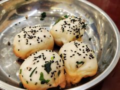 特色生煎-三两春(浦三路店)