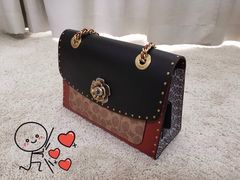 -COACH蔻驰(银泰店)