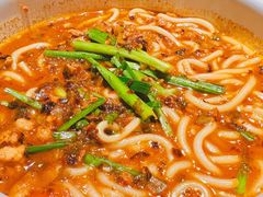 小锅米线-云海肴·汽锅鸡·云南菜(高德置地店)